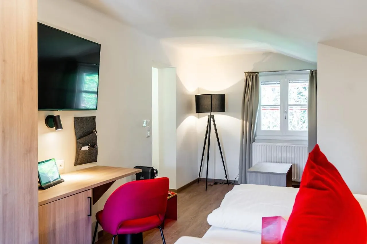 Rosenvilla Salzburg 4*,